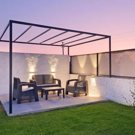 Sea Side 1 Villa *